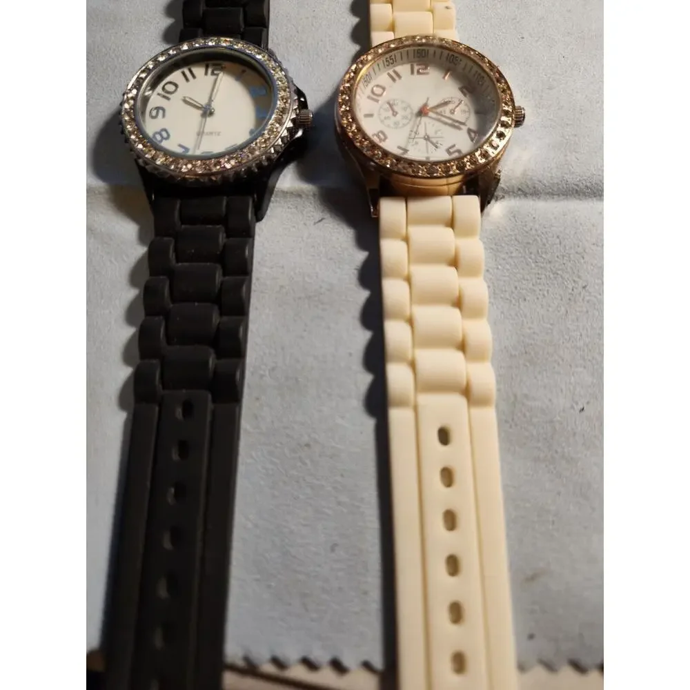 Darice Silver Crystals White Sport Ladies Stainless Includes both Working